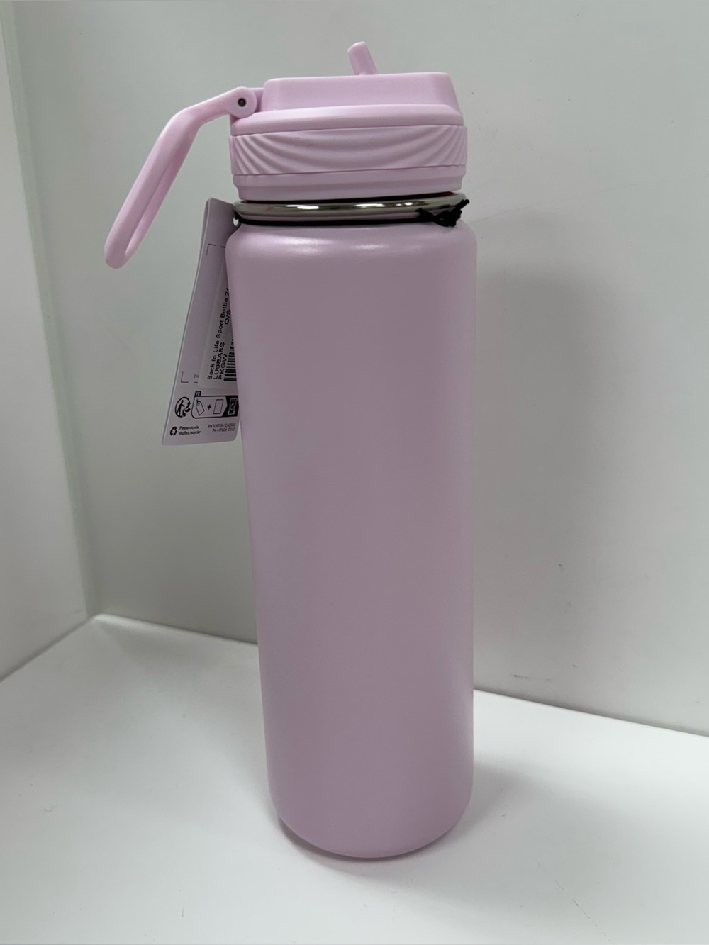 LuluLemon Back to Life Sport Bottle 24oz
Straw Lid in Pink Glow - Picture 4 of 5